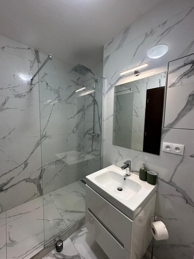 Ota-Group Luxury Selection Apartamento Bratislava Exterior foto